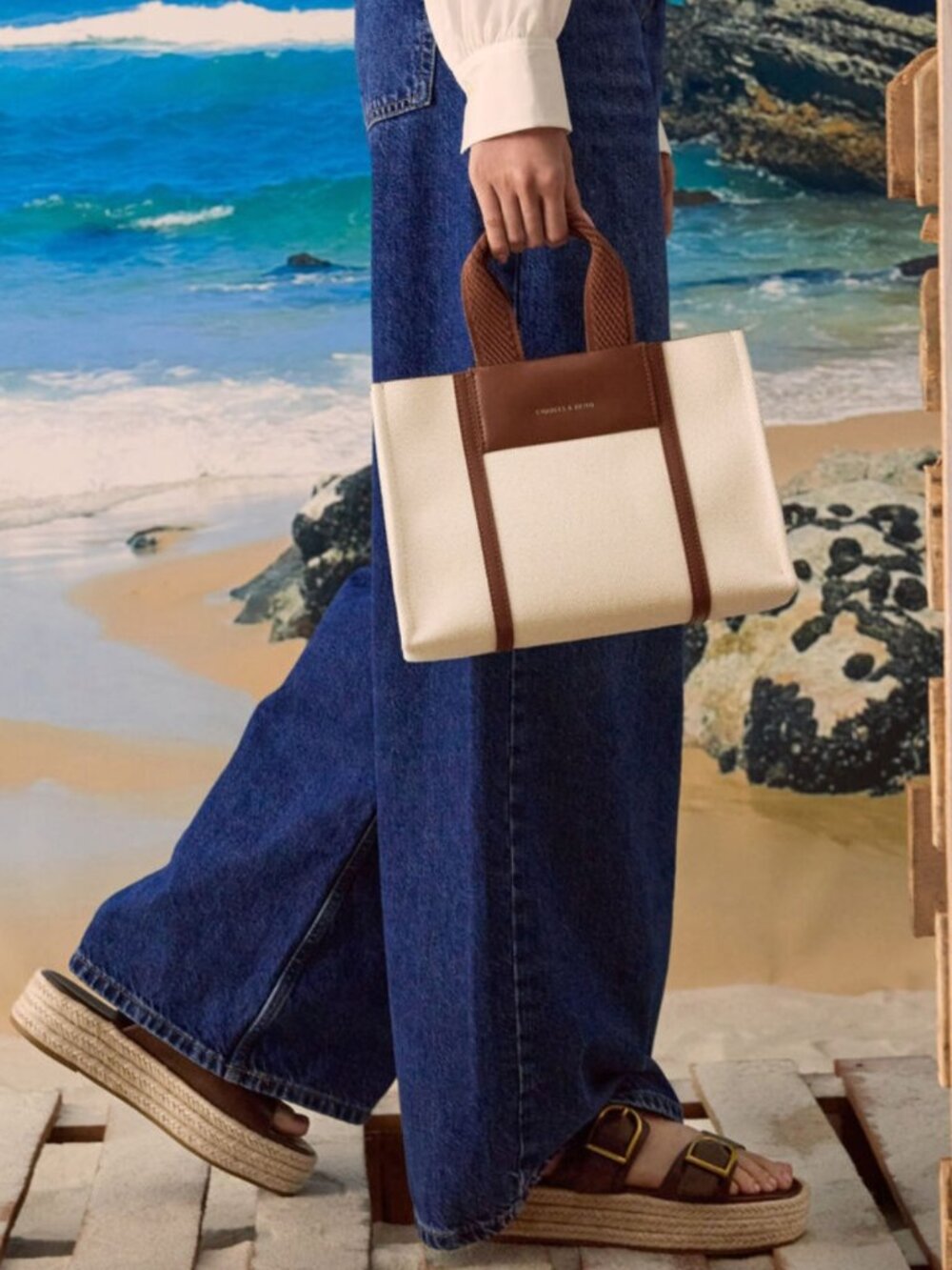 43. CHARLES & KEITH Beige/Brown Handle Tote Bag Lined Gold HW(No Strap)